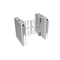 Portillon pivotant bidirectionnel en acier inoxydable 304 avec vérification par empreinte digitale pour contrôle d'accès piétonnier dans les halls d'écoles
