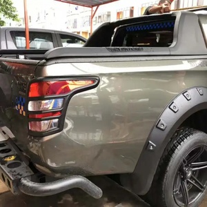 Cubierta de Luz Trasera Personalizada para Automóvil, Accesorios para Automóviles, Cubierta de Luz Trasera Negra para Mitsubishi Triton 2014 - Product Image 3