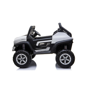 Auto Giocattolo per Bambini a Due Posti Mercedes Benz Unimog - Product Image 3