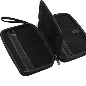 Estuche Organizador de Viaje para Electrónicos Caseling de EVA Rígido - Funda Protectora Antigolpes para Cargadores, Bancos de Energía y Cables - Compacto 9.5x5.7" con Correa de Muñeca - Product Image 1
