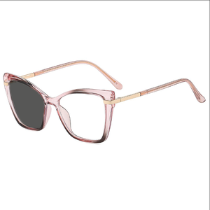 Gran oferta, nueva moda Tr90, <span class=keywords><strong>gafas</strong></span> fotocromáticas de luz azul de alta calidad, <span class=keywords><strong>gafas</strong></span> transparentes con forma de mariposa para hombres y mujeres - Product Image 1