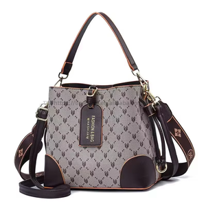 Fashion Good Quality Small Square <b>Chain</b> Women <b>Handbags</b> With Custom Logo Wholesale <b>Handbags</b> - Product Image 2