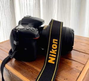 Used Original High Image Quality Digital Camera D7200 Kit 18-140mm Zoom Lens APS-<b>C</b> Frame Camera - Product Image 2