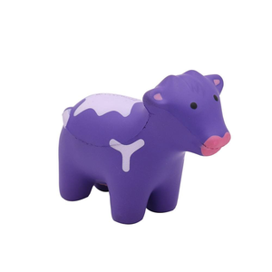 2025 toptan sevimli Pu köpük süt inek stres topu sıkmak özel Logo mor inek hayvan şekli PU promosyon oyuncak - Product Image 5