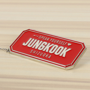 Al por mayor, insignias de solapa personalizadas de metal con logo de Bangtan Boys, de esmalte duro, para mochilas y bolsos - Product Image 3