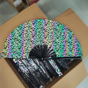13,3 Zoll Bambus UV Glowing Kung Fu Fan Gedrucktes Design Big Clack Fans Hand für Event gehalten - Product Image 1