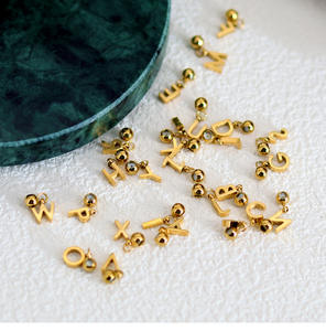 Pendentif en acier inoxydable à faire soi-même, lettres et chiffres, avec chaîne extractible, bracelet, collier, idéal pour la création de bijoux - Product Image 4