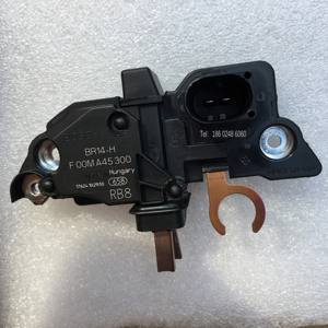 アウディ A6 C5 4B2 4B5 オールロード C5 4BH ARE BES 2.7T 14V 純正レギュレーター カーオルタネーター部品 電圧 F00MA45300 06F903803A - Product Image 1