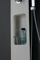 Panneau de douche mural en alliage d'aluminium A152, design moderne pour usage hôtelier, avec jets de pluie et de massage