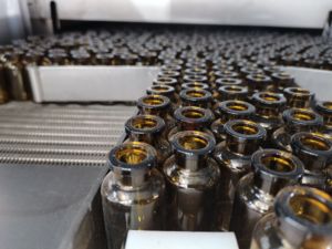 Iven tùy chỉnh CE được phê duyệt tự động lỗ mũi Mist chai Máy làm đầy chất lỏng - Product Image 3