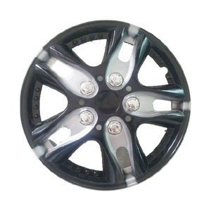 Couverture de roue de mode fiable PP ou ABS combinaison de plusieurs couleurs pour le choix 13 ''14'' 15 ''<span class=keywords><strong>5</strong></span> écrous enjoliveurs de direction - Product Image 3