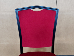 Sedie da Banchetto di Lusso Personalizzate con Logo, Imbottite e Impilabili, in Vendita per Matrimoni, Hotel ed Eventi - Product Image 6