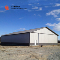 Bâtiment préfabriqué économique et résistant au vent pour le transport de marchandises commerciales, entrepôt à structure en acier