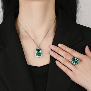 Juego de Anillos Colgantes Minimalistas de Cobre Ecológico al por Mayor, 15*20MM, Verde Esmeralda, con Circonita Grande, para Mujer - Product Image 6
