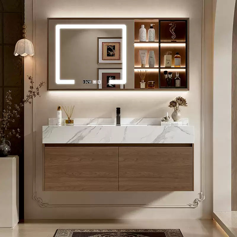 สีน้ำตาล