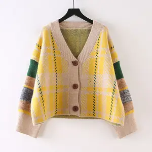 도매 2023 겨울 새로운 한국 캐주얼 에디션 slouchy 스타일 카디건 느슨한 짧은 니트 여자의 스웨터