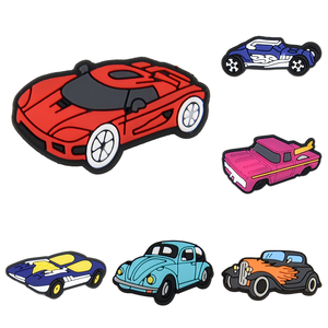 Set di Charms per Zoccoli a Tema Auto Cartoon, Accessori per Scarpe in PVC per Bambini, Perfetti per Decorazioni Quotidiane - Product Image 1