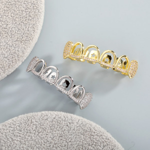 กริลล์ซสำหรับฟัน กริลล์ซฮิปฮอป ลายดาวสีทองและสีเงิน ประดับเพชรซิร์โคเนียขนาดเล็ก ของขวัญเครื่องประดับสำหรับทุกเพศ - Product Image 4