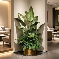 Arrangement de plantes tropicales artificielles de luxe haut de gamme, plantes artificielles de bananier, herbe et fougère mélangées, plantes en pot dans un pot en métal
