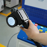 Machine de nettoyage laser à impulsions 300W avec tête de nettoyage laser à écran tactile peinture de lavage de voiture enlever les pierres enlèvement de revêtement d'avion