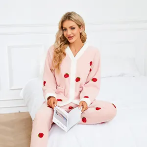 MQF Wholesale Winter Warm Fleece PJ Matching Velvet Pajamas For Women Set Soft Long Sleeve Pajamas Long Pants With Pockets