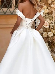 NDB11034 Abito da Sposa con Strascico Staccabile in Raso, Vestito Nuziale alla Moda per Matrimonio - Product Image 2