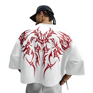 T-shirt oversize blanc pour homme, style streetwear, avec imprimé lettres en relief rouge au dos, manches courtes, col rond, en jersey de coton - Product Image 4