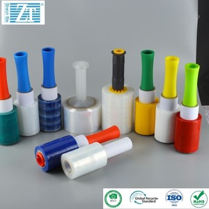 2 paquets de <span class=keywords><strong>Film</strong></span> étirable avec poignée en plastique, 15 micro <span class=keywords><strong>Film</strong></span> rétractable de palette en plastique transparent de 4 pouces x 150m pour les fournisseurs mobiles - Product Image 1