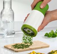 Hachoir manuel vert et blanc pour herbes et épices, coupe-légumes, robot culinaire portable, accessoire de préparation culinaire pour la cuisine