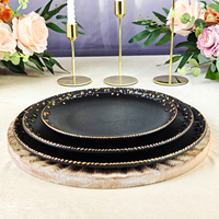 Assiettes en porcelaine de luxe modernes et uniques en or noir Plat rond sans plomb givré Décoration de mariage