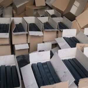 Carbón vegetal extruido de alta calidad, sostenible, sin humo, bajo contenido de ceniza, grado profesional, directo de Vietnam. - Product Image 5