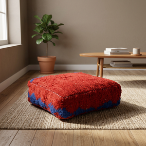 Pouf carré en tissu shaggy marocain rouge et bleu, coussin ottoman en coton, siège moelleux moderne multifonctionnel pour salon, chambre et mariage - Product Image 3