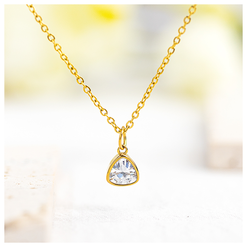 6N4004313vbmb-360-avril