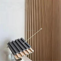 Panneau mural WPC à texture bois personnalisée, revêtement intérieur, résistant à l'humidité, installation facile, panneau mural composite bois-plastique pour hôtel