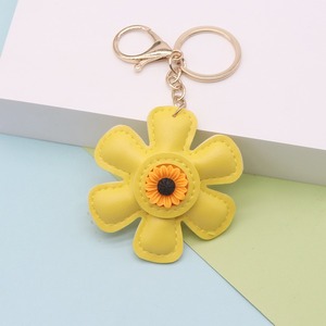 New Sunflower Tassels PU Leather Eco-Friendly Car Keychain Bag Pendant Women's Charms Luxury Keychains Designer Girl Gift - Product Image 5