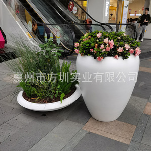 Ensemble de pots à fleurs modernes en résine, jardinières circulaires d'extérieur pour la décoration des centres commerciaux, des hôtels et des places publiques - Product Image 3