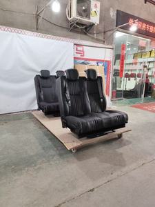 Asientos Plegables Triplicados de Cuero y PU para 3 Personas con Camas Extensibles, Anclajes para Asientos Infantiles Compatibles con <span class=keywords><strong>ISOFIX</strong></span> - Product Image 4