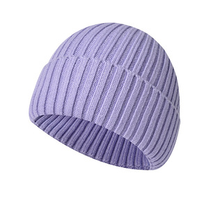 Gorro de Invierno de Punto Acrílico con Puño, Color Sólido, Teñido, Liso, de Alta Calidad, Unisex, con Logotipo Personalizado al por Mayor - Product Image 4