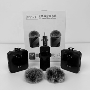 Micrófono Lavalier Inalámbrico Portátil con Cancelación de Ruido, Interfaz 3 en 1 (Tipo-C, 3.5mm) para Transmisión en Vivo y Entrevistas - Product Image 1