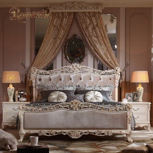 Juego de Muebles de Dormitorio de Lujo Estilo Palacio Europeo con Cama de Madera Maciza Tallada a Mano y Cabecera Tapizada para Interiores de Villa - Product Image 2