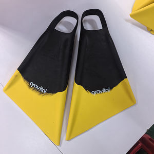 En stock Palmes de natation portables en silicone pour l'entraînement à la natation, équipement de plongée, équipement de plongée avec tuba, poche pour les pieds, palmes à lame courte - Product Image 2