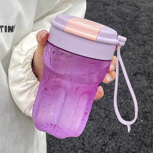 Tasse à café en plastique portable 500ml pour adulte avec paille pour le bureau <span class=keywords><strong>ou</strong></span> les sports d'été Conception simple pour les couples <span class=keywords><strong>Idée</strong></span> cadeau - Product Image 5