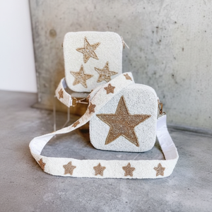 กระเป๋าสะพายข้างแฟชั่นสตรีปักลายพร้อมสายสะพายยาว - Product Image 1