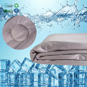 Couette rafraîchissante gris argenté durable, lavable, légère et respirante pour l'hôtellerie, idéale pour l'été - Product Image 1