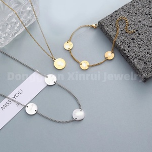 Religious Islam Muslim Jewelry Custom Engraved Arabic Quran Muslim Necklace Gold Stainless Steel Pendant Necklace Jewelry Sets - Product Image 5