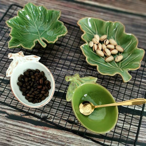 Đôi xử lý màu xanh lá cây holly và Berry phục vụ món ăn cổ điển OEM kỳ nghỉ giáng sinh holly lá Berry món ăn - Product Image 6