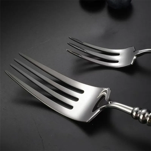Ensemble de couverts de luxe en acier inoxydable 304 forgé de style français, couteau à steak, fourchette, cuillère dorée pour hôtel et mariage - Product Image 5