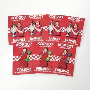 Pins de solapa personalizados al por mayor de clubes de fútbol de la FIFA, pins de esmalte suave y duro, personajes de anime y dibujos animados, logotipos de cuello, temáticas de cruz - Product Image 1