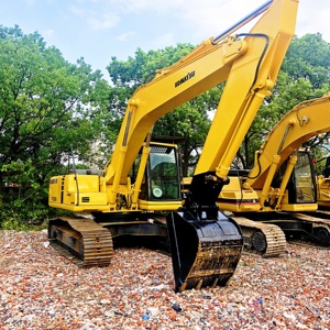 Excavatrice sur chenilles Komatsu PC220 PC220-8 PC220-7 d'occasion de haute qualité à bas prix, 22 tonnes, à vendre - Product Image 5