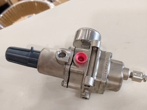 ตัวควบคุมสแตนเลส 67CFSR พร้อมจำหน่ายแล้ว รุ่น 67CFR-239 และ 67CFR-237 พร้อมเกจวัด - Product Image 2